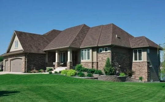 Midwest Roofing Service is Providing a Free Roof Inspection Service and a Free Roofing Quote.