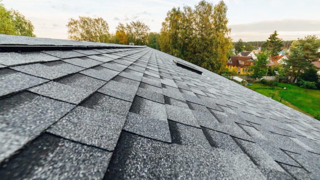 Architectural Shingles Vs. 3-Tab Shingles: What's The Difference?