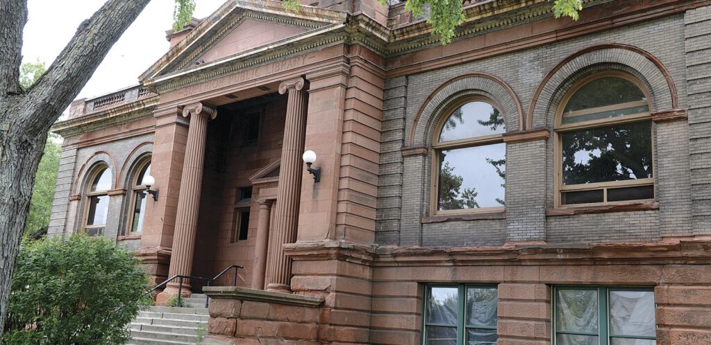 Superior council authorizes roof repair for Carnegie Library - Superior Telegram