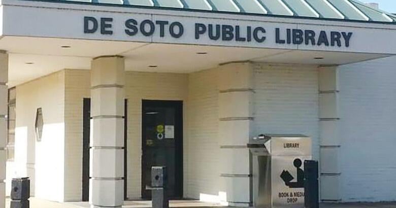 De Soto council removes Library board member | Local News