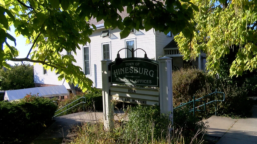 Hinesburg town hall roof repair to start by December