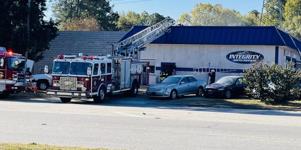 Fire damages Salisbury car repair shop