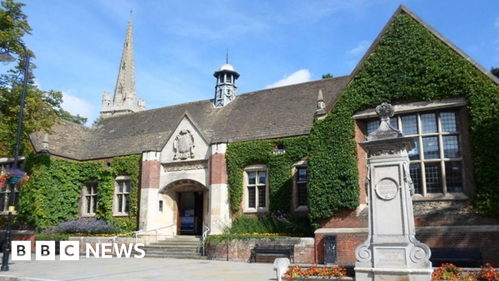 Kettering Library closure due to leaking roof is a 'disaster'