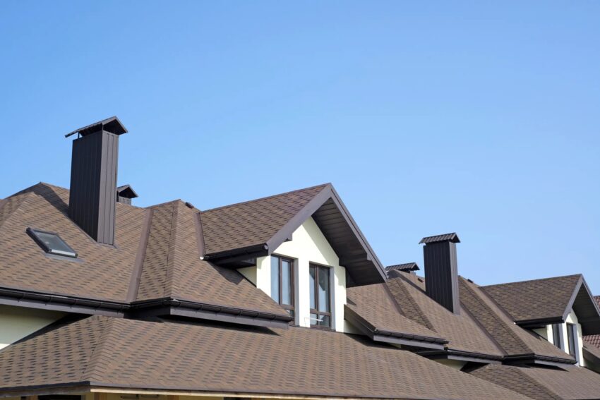 What Does the Average Roof Replacement Cost in 2024?