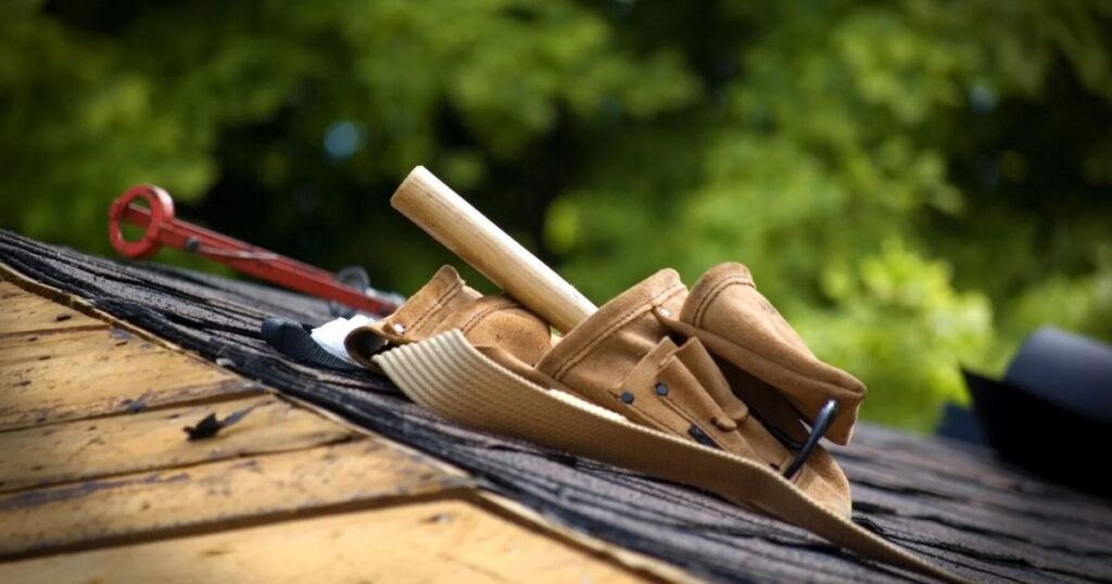 Why DIY Roofing Is Not Always a Good Idea | Featured