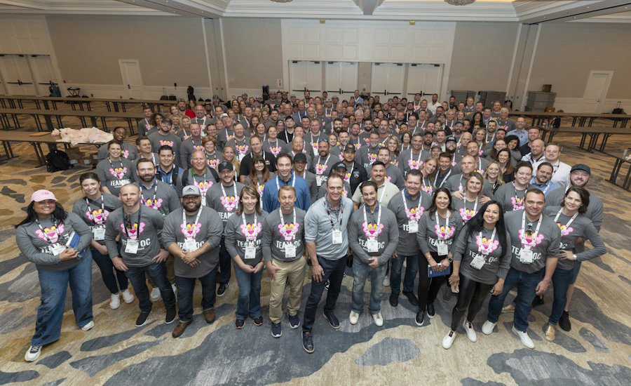 Owens Corning Roofing Celebrates Top Contractors at 2024 Annual Platinum Conference